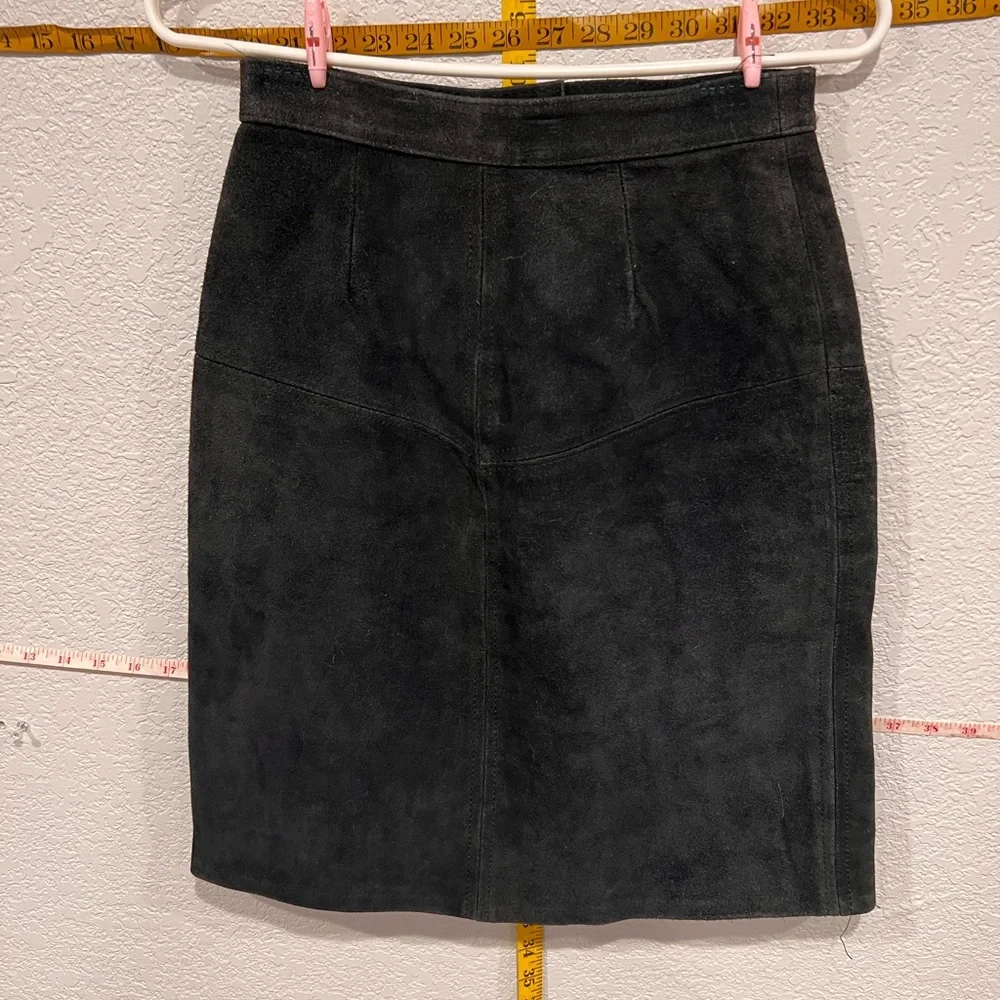 Vintage Leather skirt - Picture 1 of 8